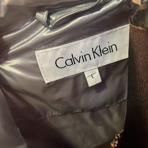 Calvin Klein vest gently use size large - Picture 6 of 6